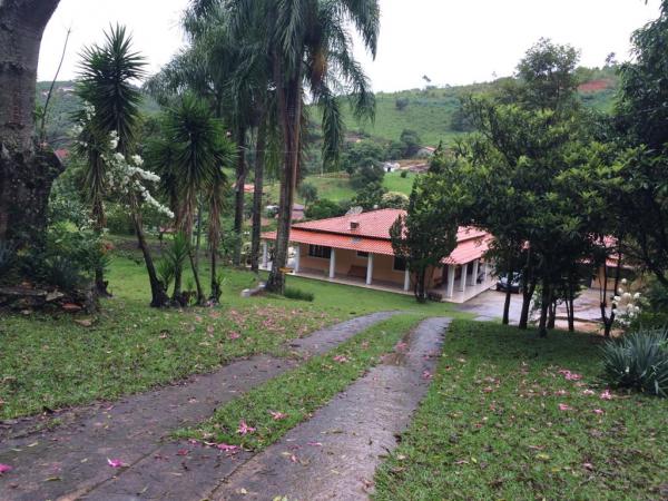 Sítio Paraíso da Serra – Serra Negra-SP