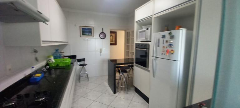 Apartamento 3 dormitórios – Centro – Águas de Lindoia-SP